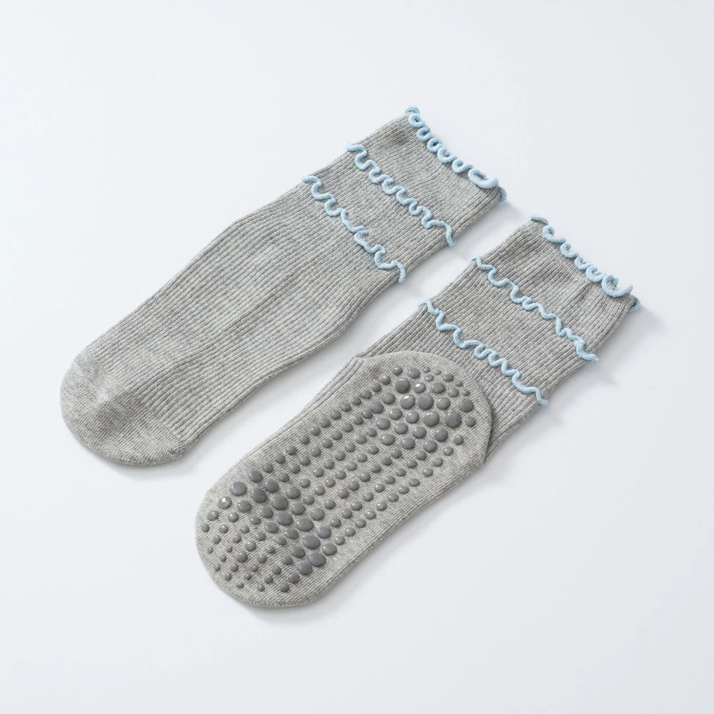 Tutu Studio Grip Socks